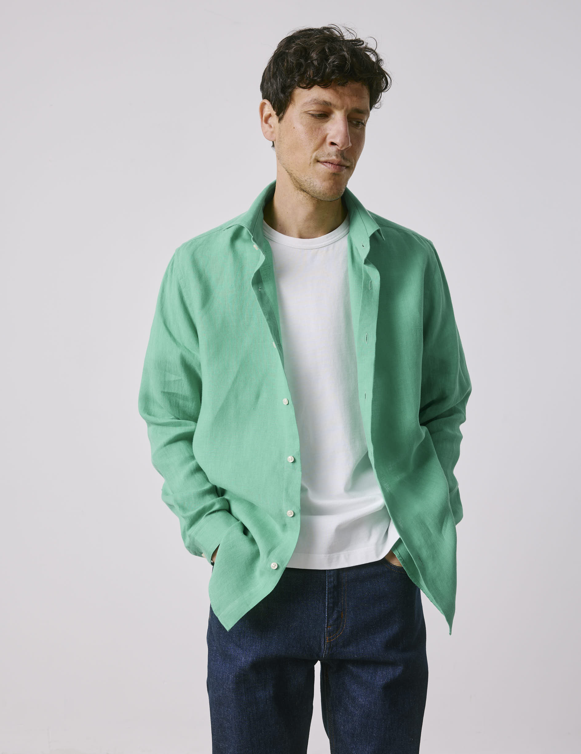 Chemise Aristote en lin vert