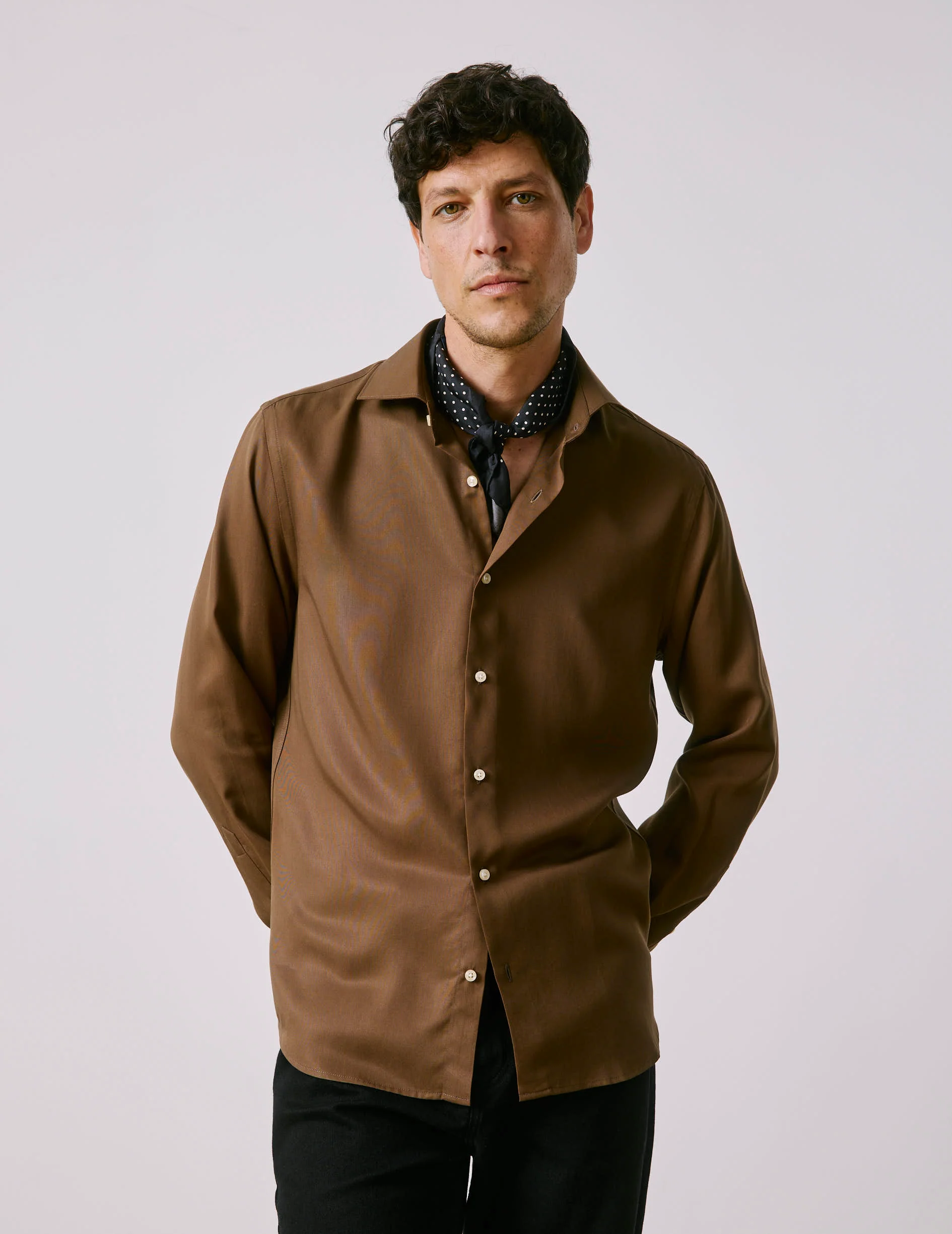 Chemise Aristote marron - Image 3
