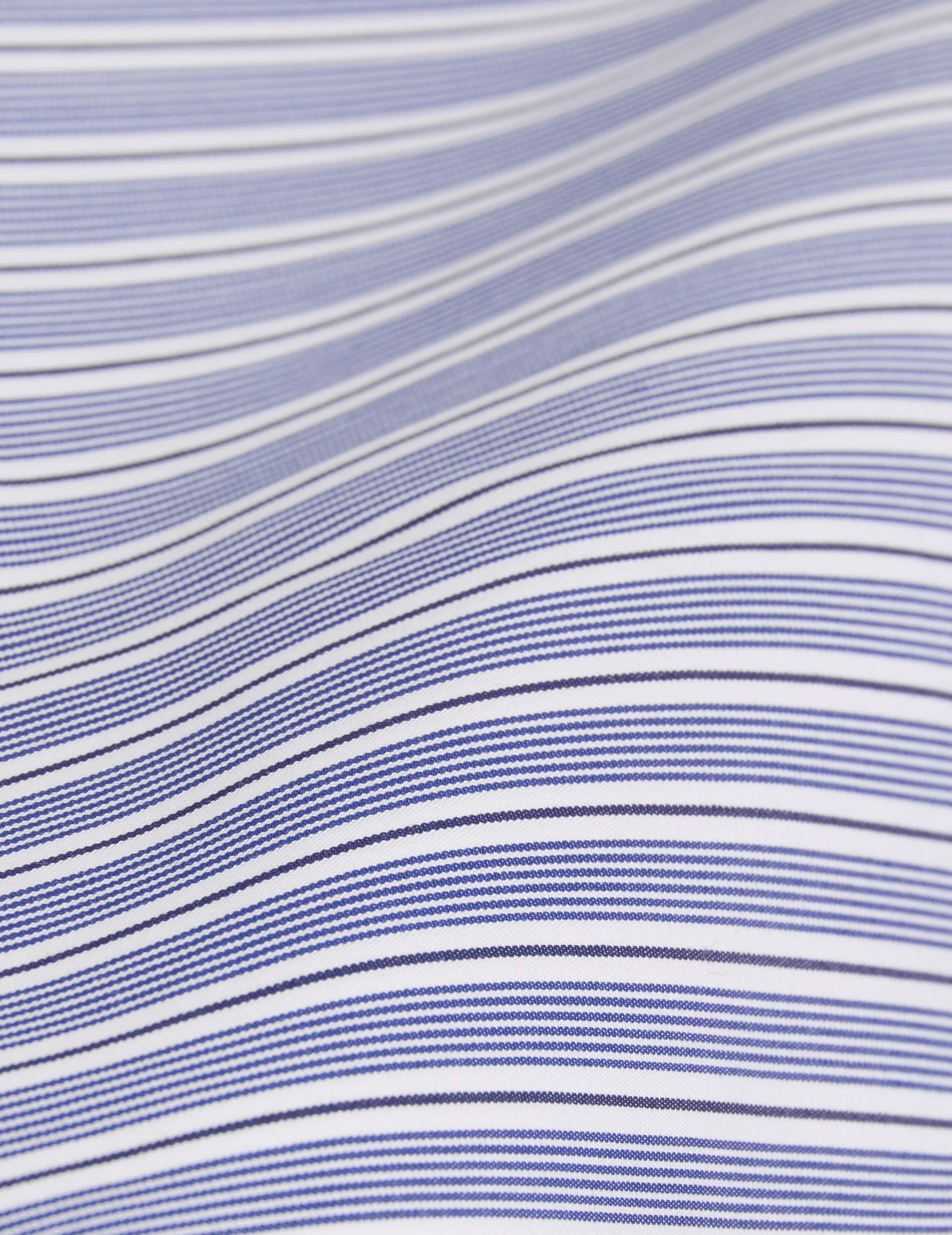 Chemise semi-ajustée rayée bleu marine - Image 2