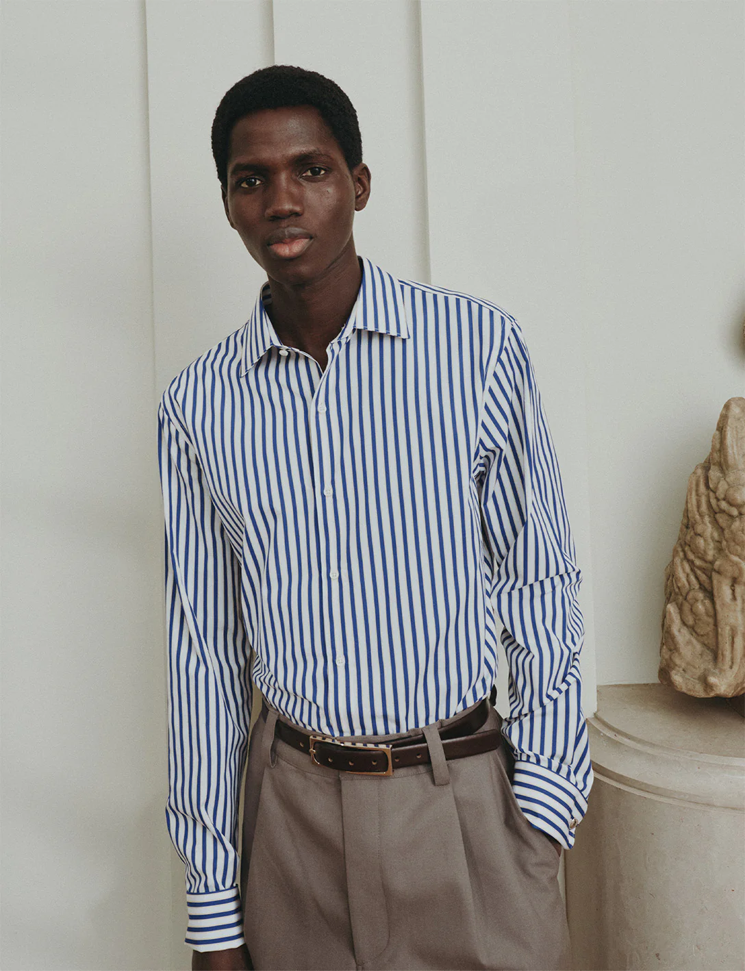 Chemise semi-ajustée rayée bleue - Image 2