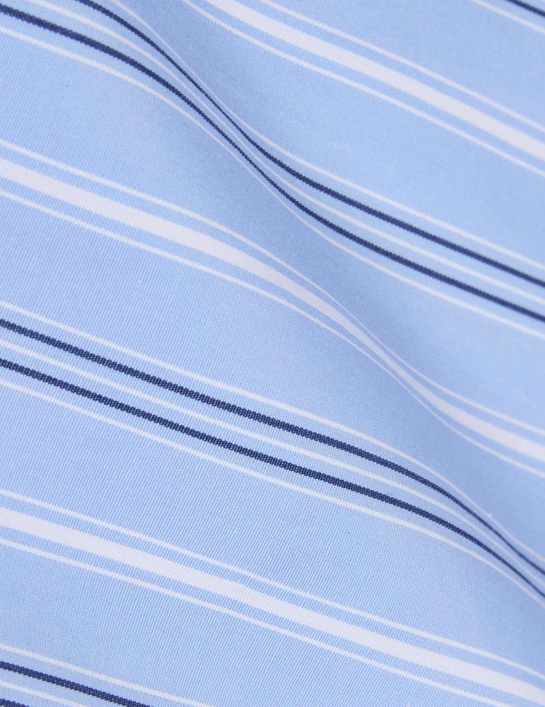 Chemise semi-ajustée rayée bleu clair - Image 2
