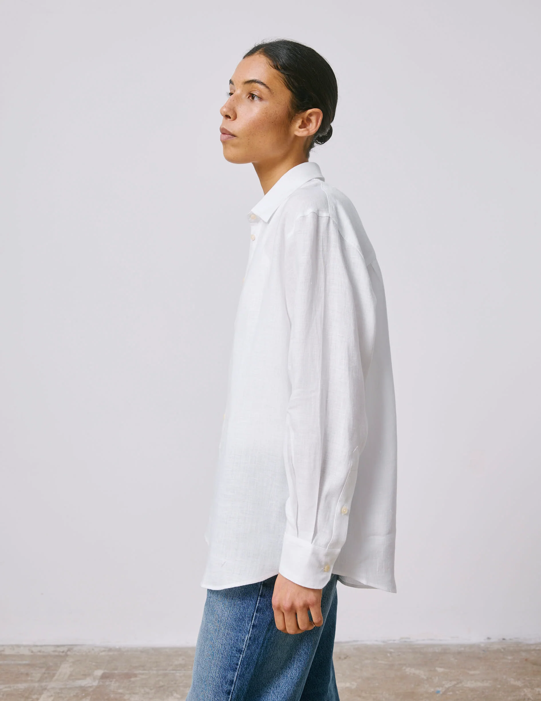 Chemise oversize Delina en lin blanc - Image 3