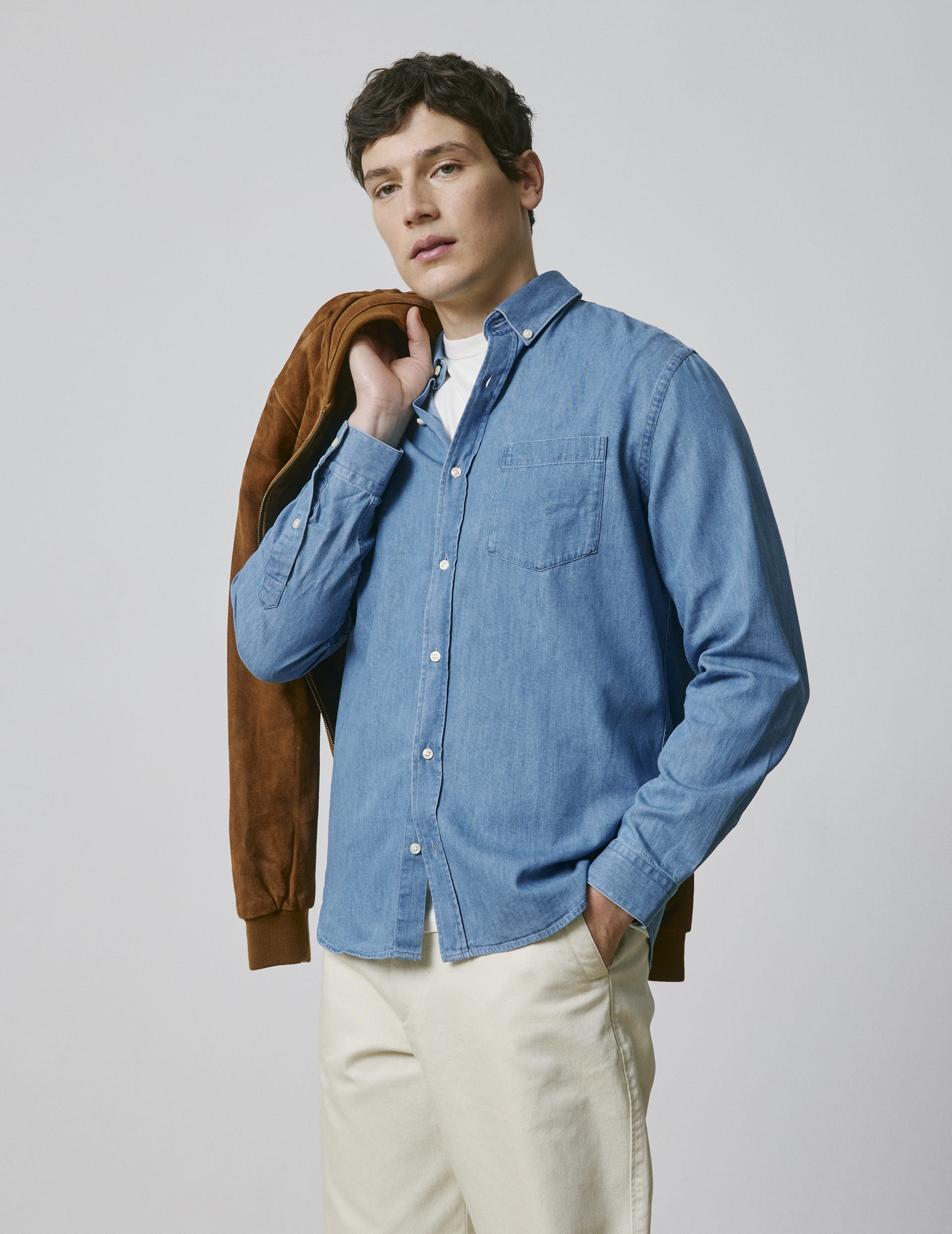 Chemise gabriel en denim bleu - Image 6