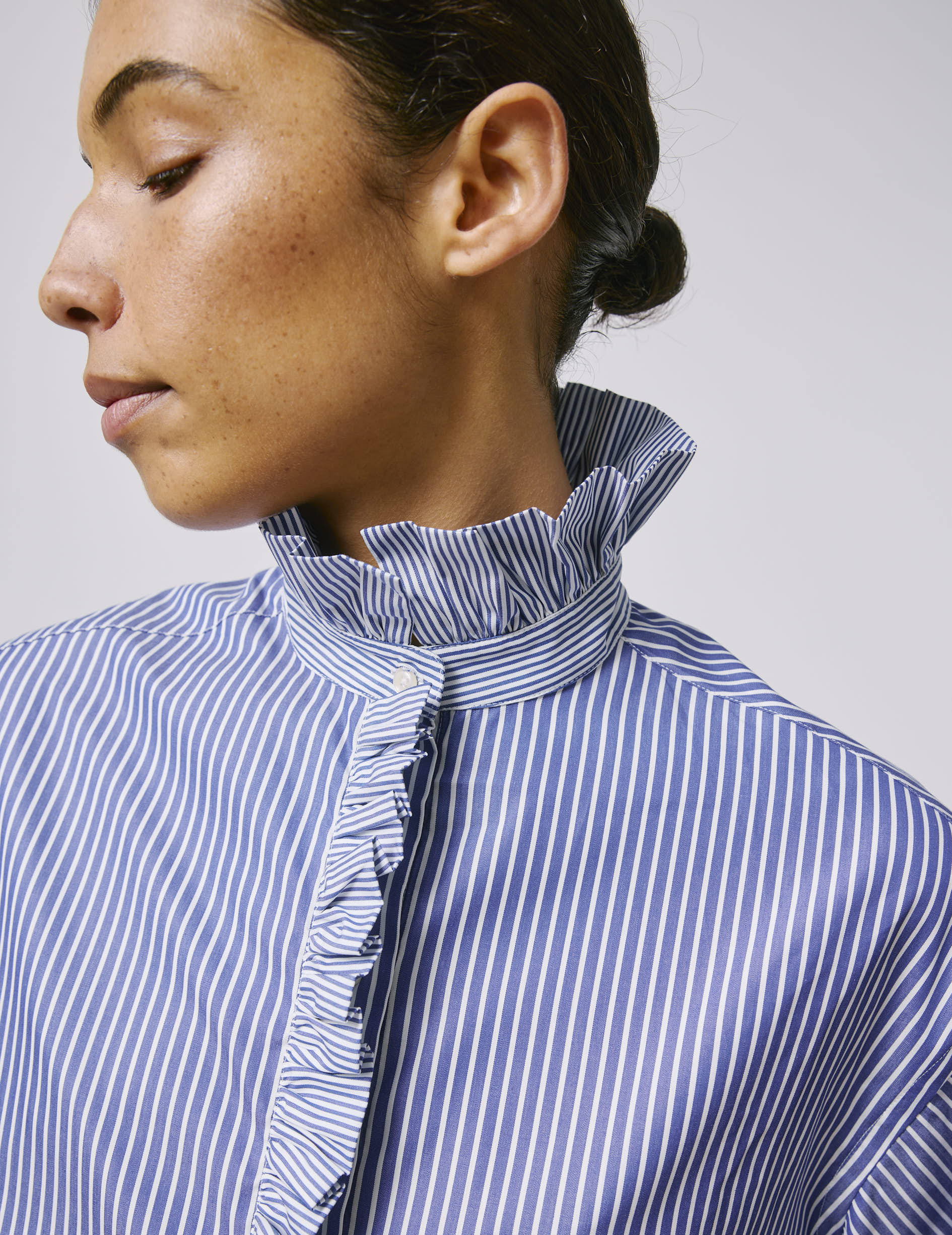 Chemise Greta rayée bleue - Image 4