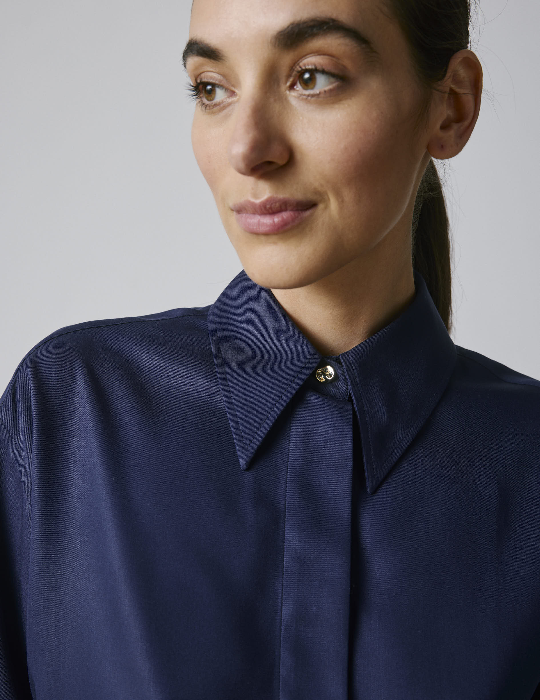 Chemise Irisa gorge cachée bleu marine