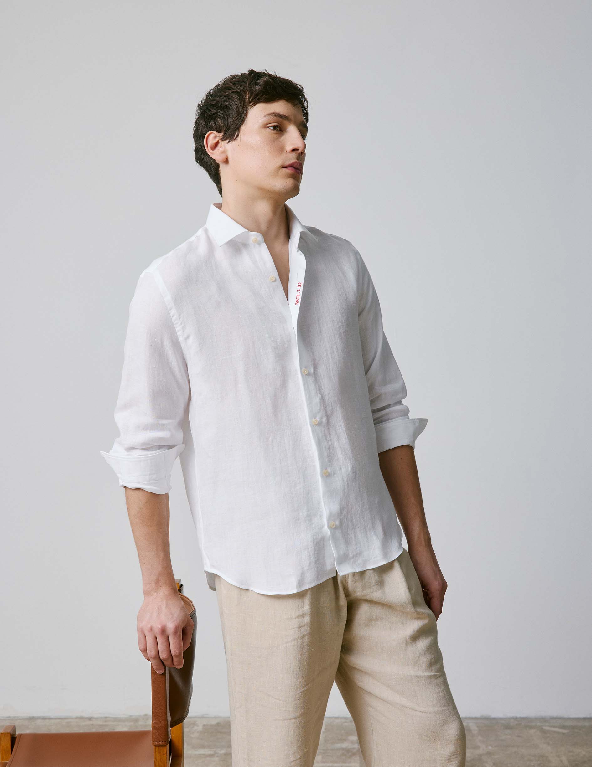 Chemise mixte "Je t'aime" en lin blanc - Image 3