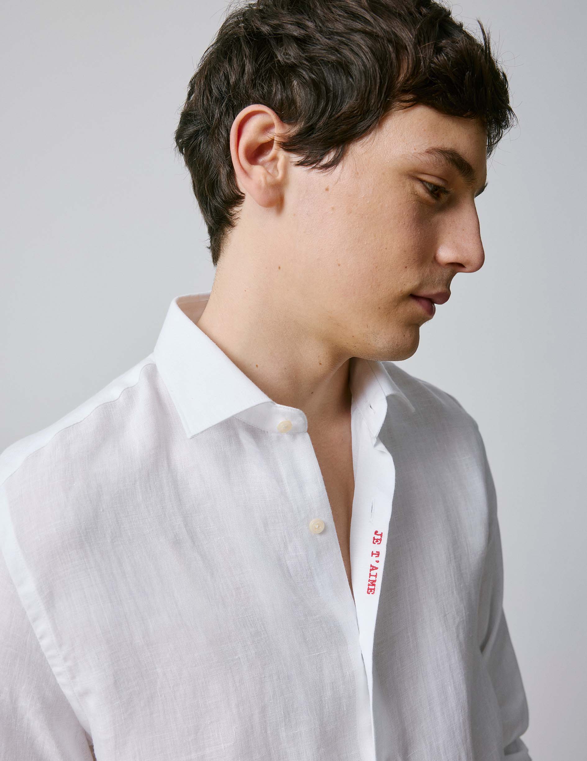Chemise mixte "Je t'aime" en lin blanc - Image 7