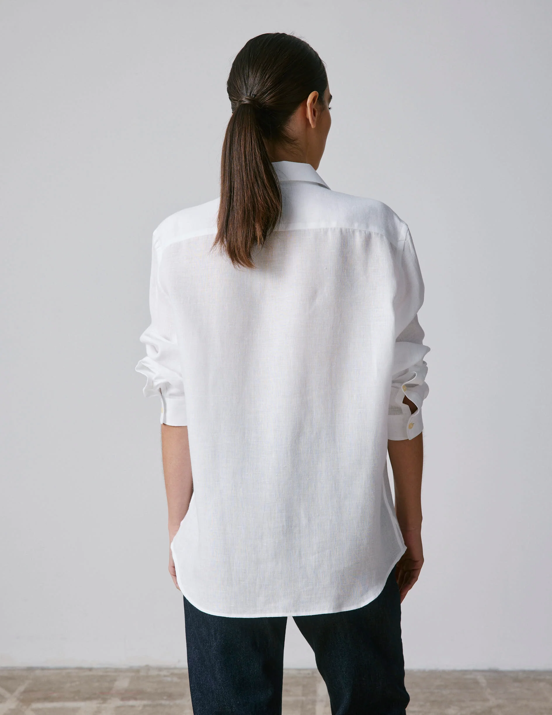 Chemise mixte "Je t'aime" en lin blanc - Image 5
