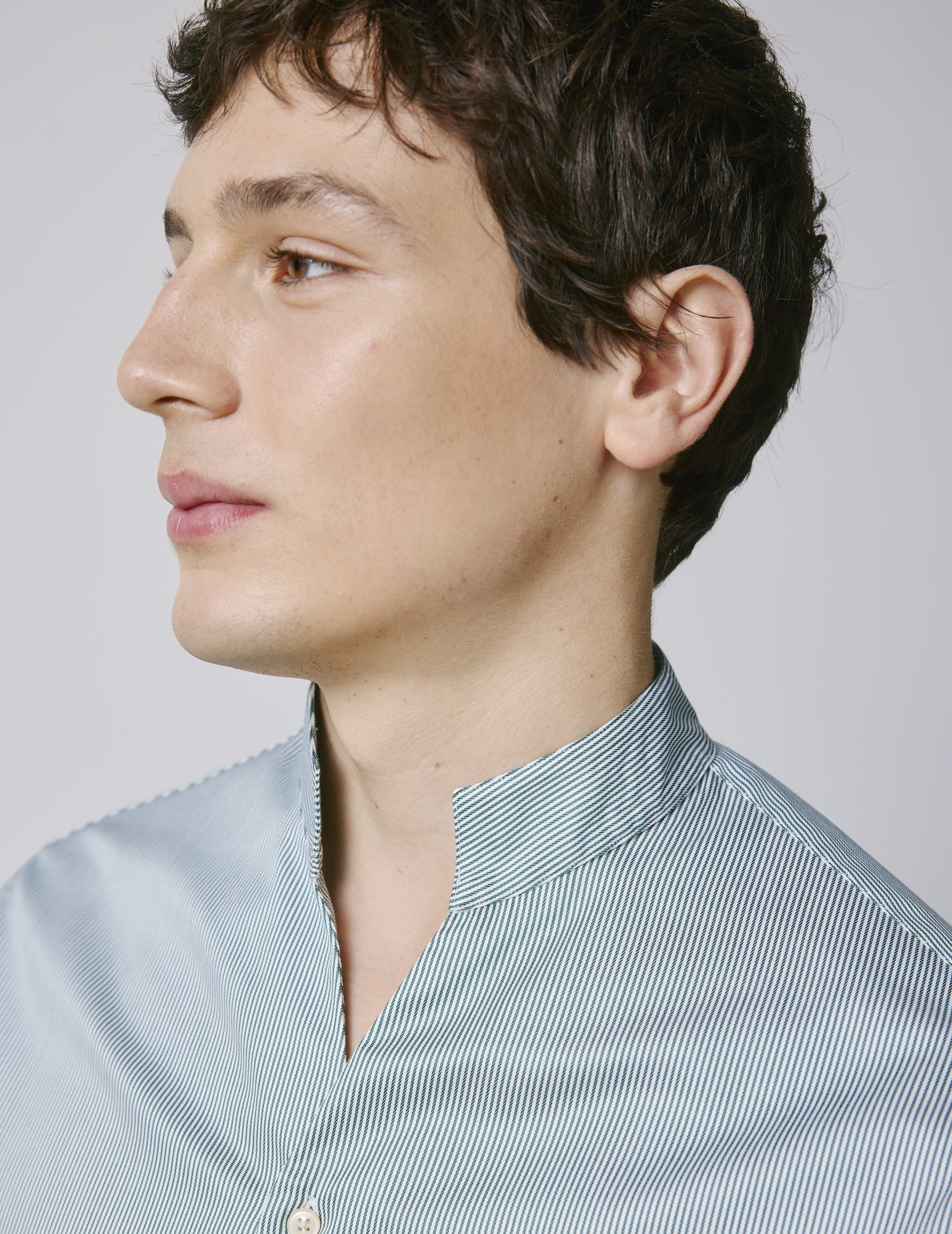 Chemise Carl Voyage rayée verte - Image 3
